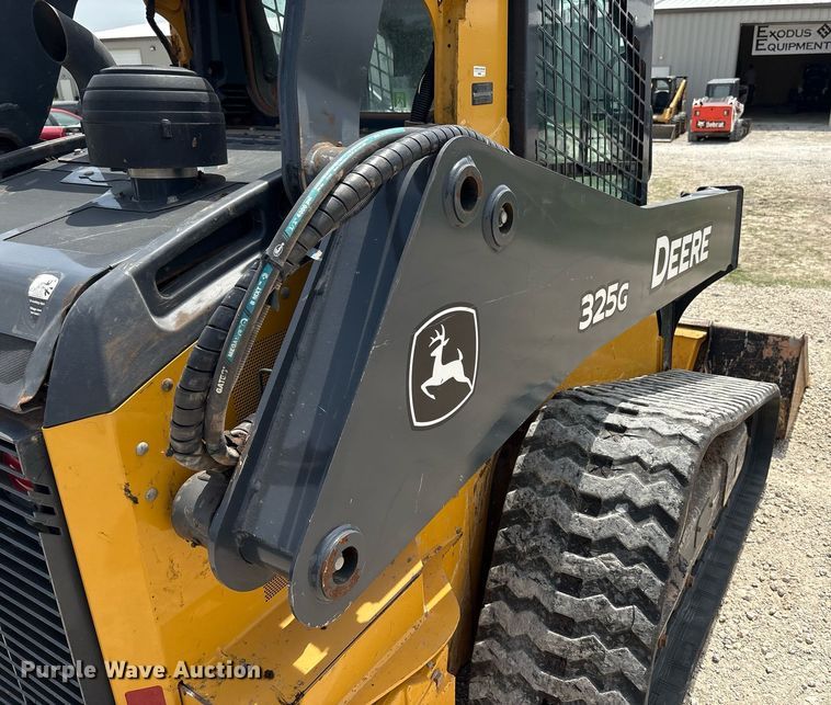 image for item EF3016 2019 John Deere 325G tracked skid steer loader