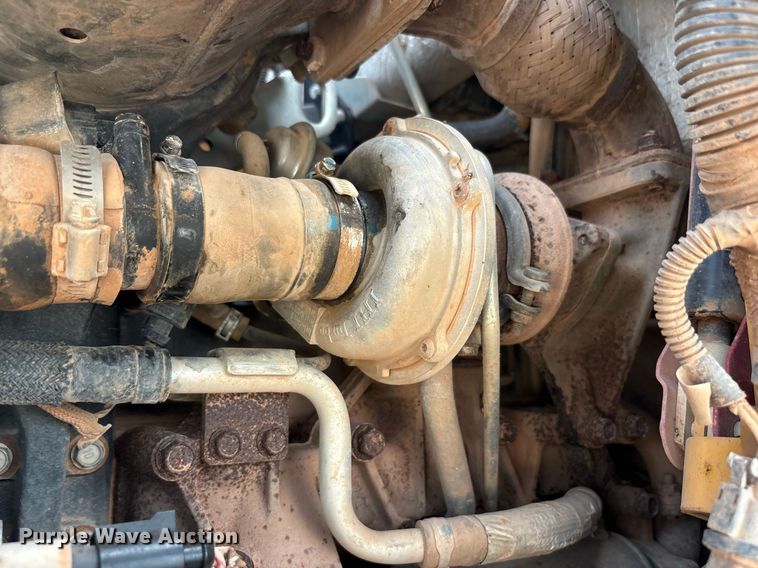 image for item EF3016 2019 John Deere 325G tracked skid steer loader