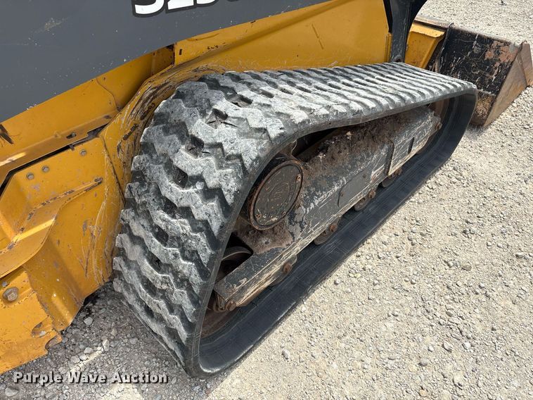 image for item EF3016 2019 John Deere 325G tracked skid steer loader