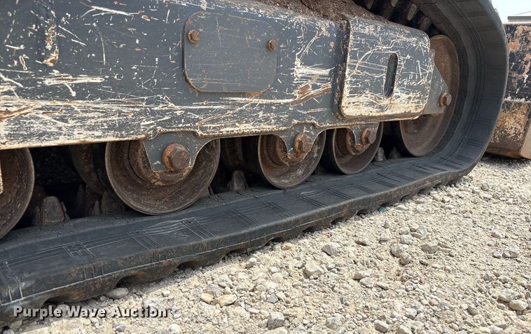 image for item EF3016 2019 John Deere 325G tracked skid steer loader