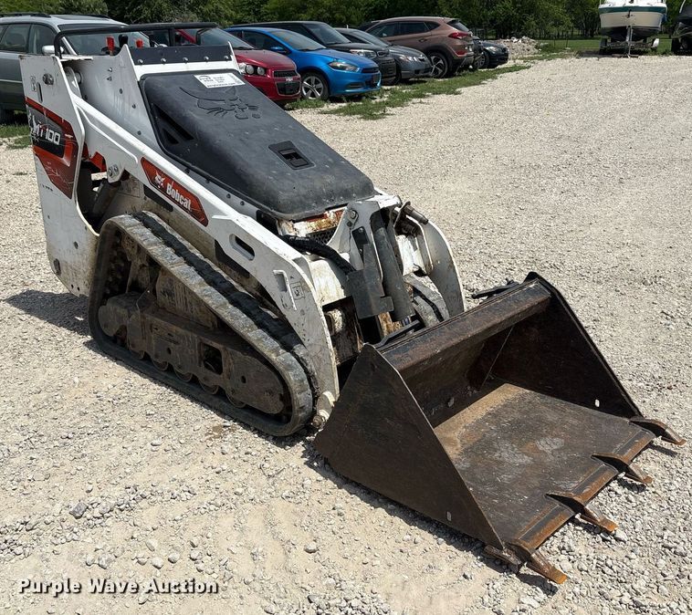 image for item EF3017 2021 Bobcat MT100 compact utility loader