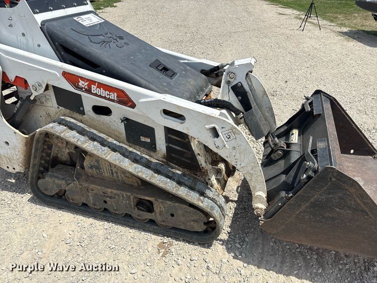 image for item EF3017 2021 Bobcat MT100 compact utility loader