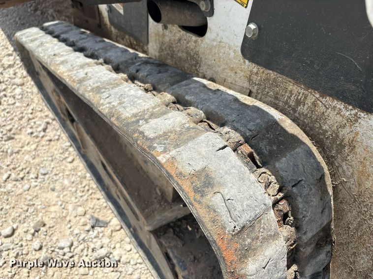 image for item EF3017 2021 Bobcat MT100 compact utility loader