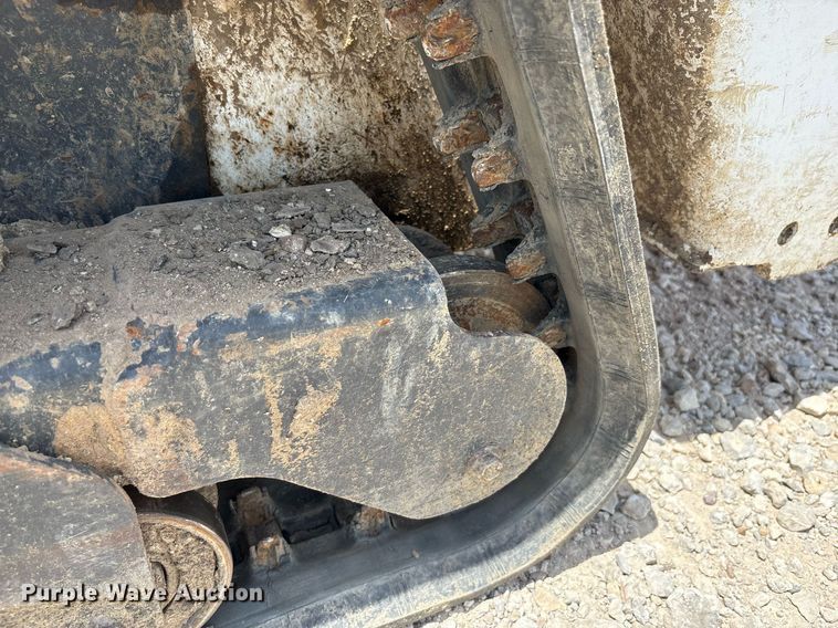 image for item EF3017 2021 Bobcat MT100 compact utility loader