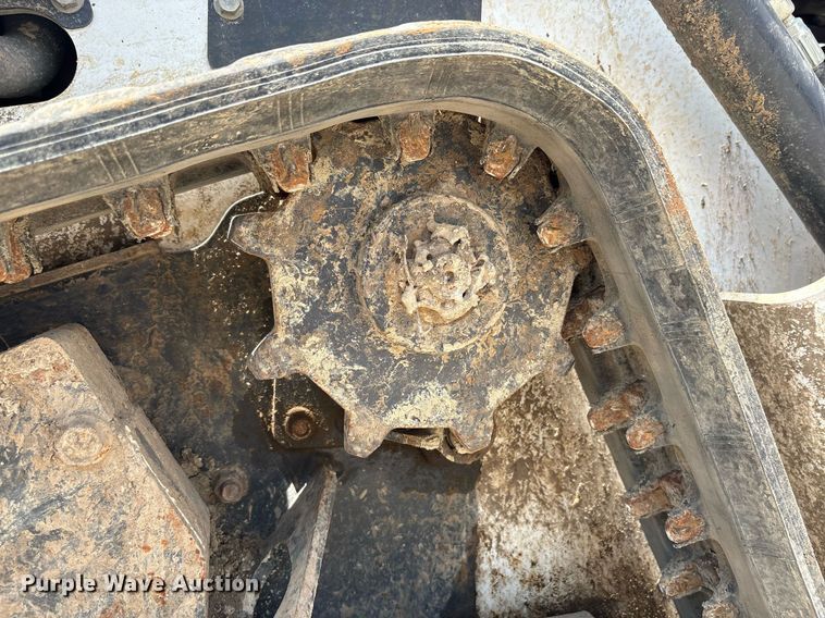 image for item EF3017 2021 Bobcat MT100 compact utility loader