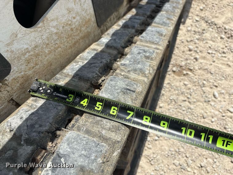 image for item EF3017 2021 Bobcat MT100 compact utility loader