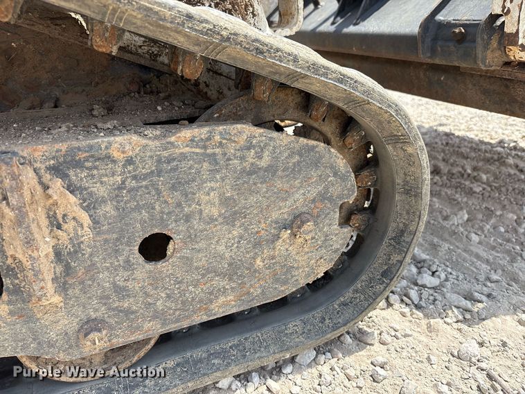 image for item EF3017 2021 Bobcat MT100 compact utility loader