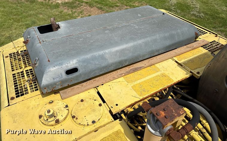 image for item EF3018 Kobelco SK220 Mark IV excavator