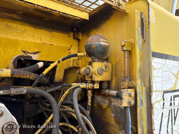 image for item EF3018 Kobelco SK220 Mark IV excavator