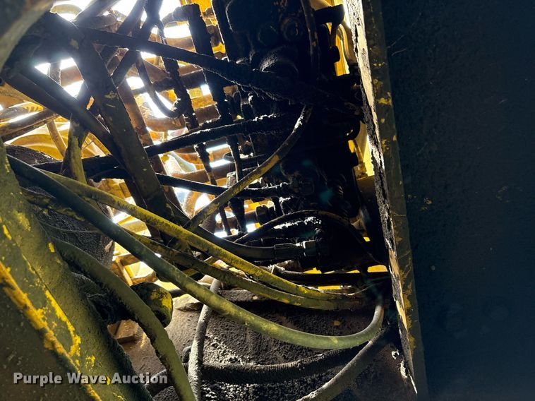 image for item EF3018 Kobelco SK220 Mark IV excavator