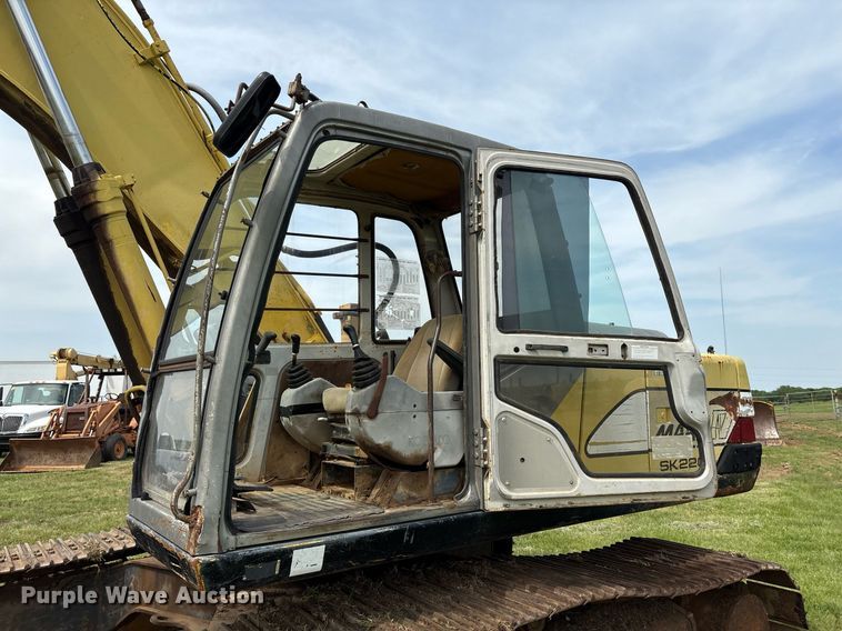 image for item EF3018 Kobelco SK220 Mark IV excavator