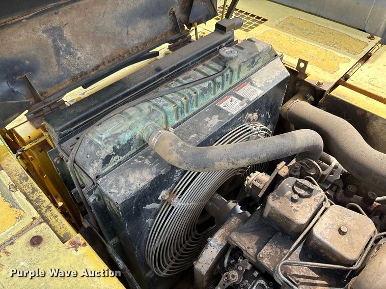 image for item EF3018 Kobelco SK220 Mark IV excavator