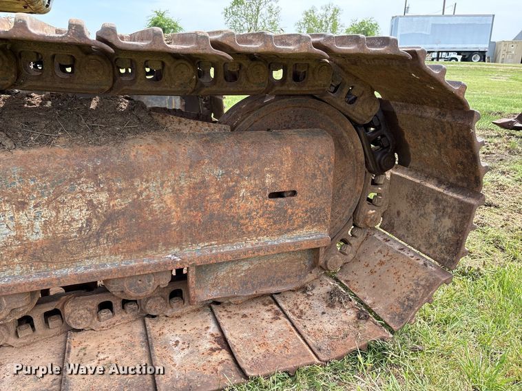 image for item EF3018 Kobelco SK220 Mark IV excavator