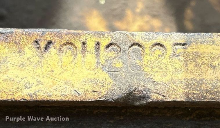 image for item EF3018 Kobelco SK220 Mark IV excavator