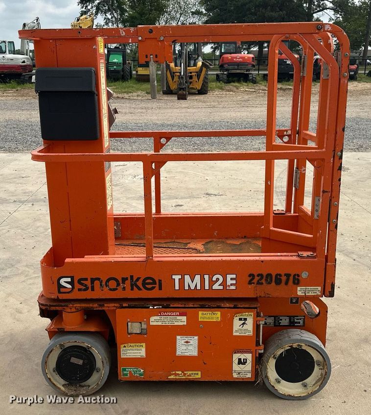 image for item EF3020 2018 Snorkel TM12E vertical lift