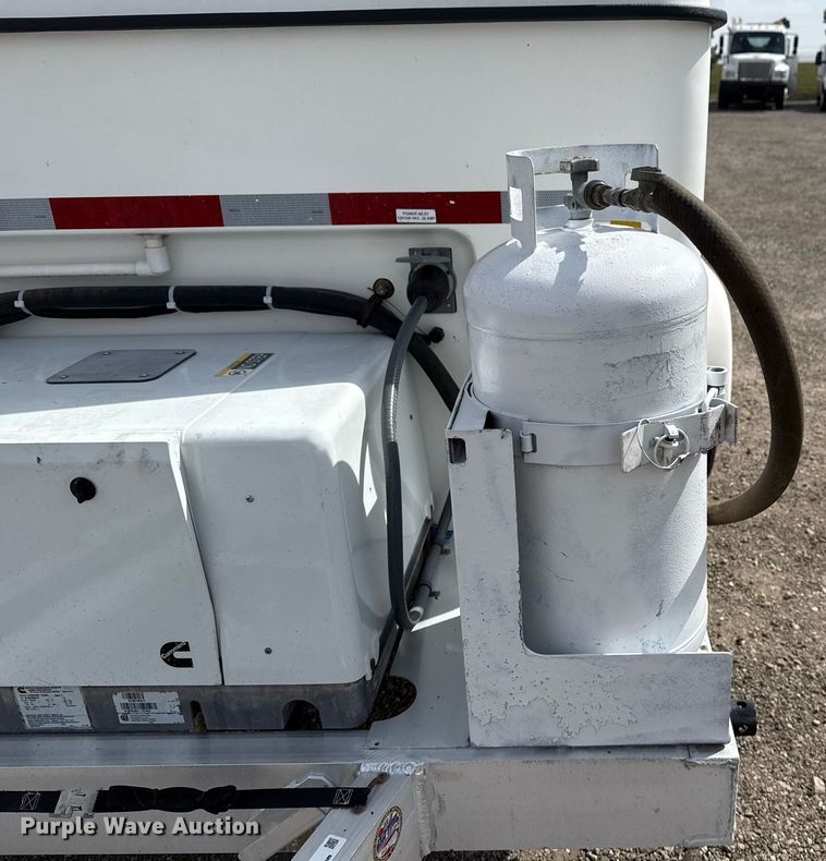 image for item EG2654 2015 T.A. Pelsue fiber optic splicing trailer