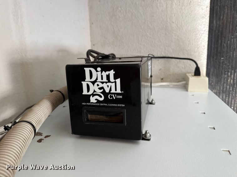 image for item EG2654 2015 T.A. Pelsue fiber optic splicing trailer