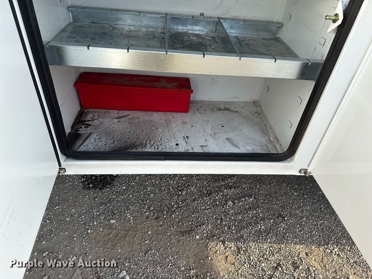 image for item EG5693 2018 Ford F550 Crew Cab bucket truck