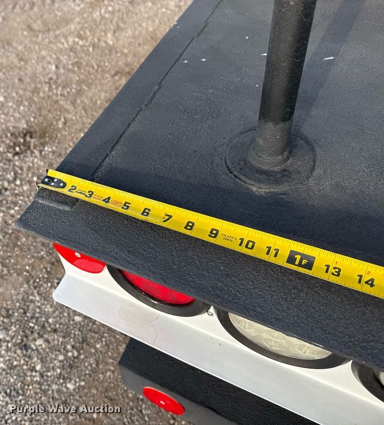 image for item EG5693 2018 Ford F550 Crew Cab bucket truck