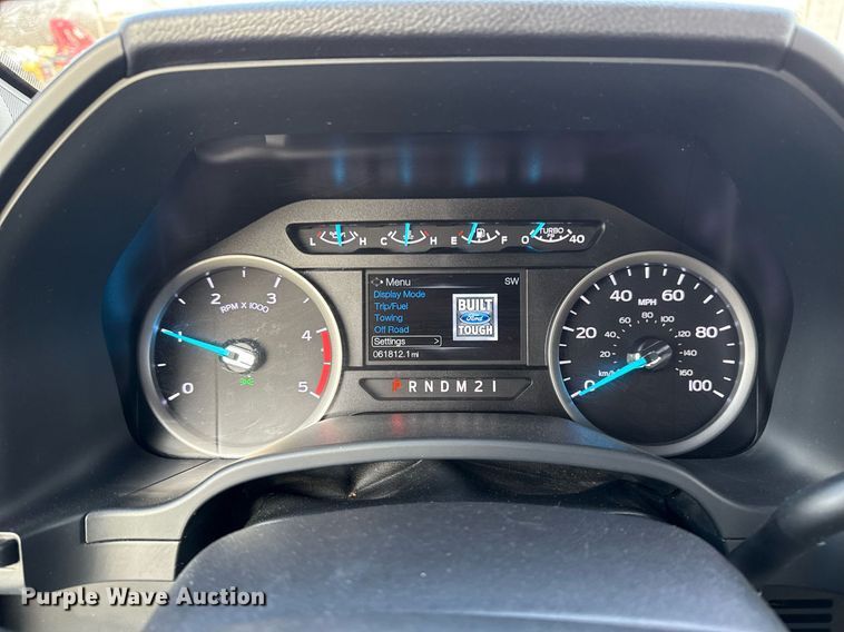 image for item EG5693 2018 Ford F550 Crew Cab bucket truck