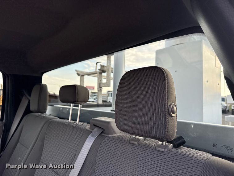 image for item EG5693 2018 Ford F550 Crew Cab bucket truck