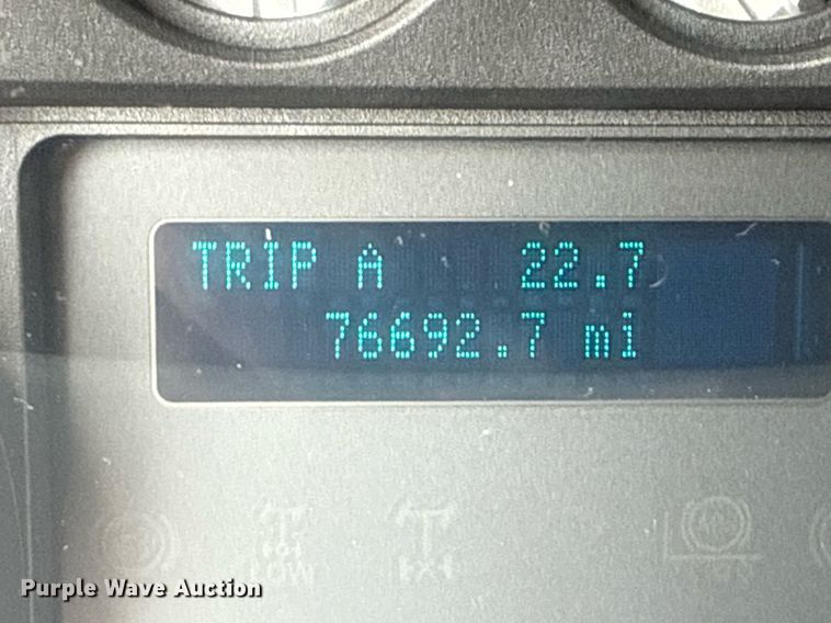 image for item EG5698 2016 Ford F650 Super Duty flatbed truck