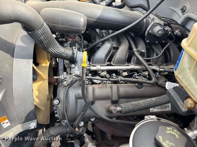 image for item EG5698 2016 Ford F650 Super Duty flatbed truck