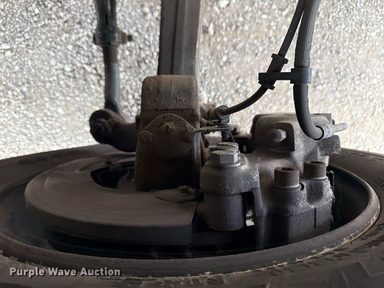 image for item EG5698 2016 Ford F650 Super Duty flatbed truck