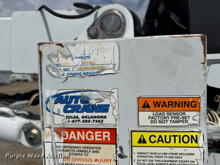 image for item EG5701 2005 Ford F450 Super Duty flatbed truck