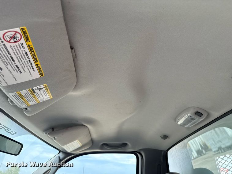 image for item EG5701 2005 Ford F450 Super Duty flatbed truck