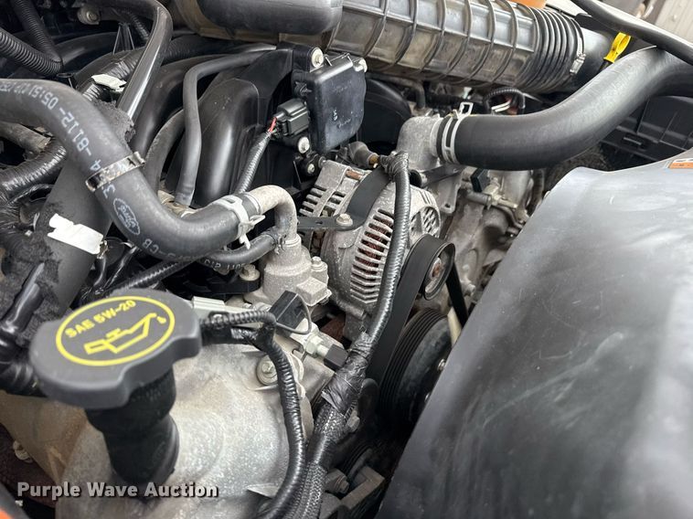 image for item EG5701 2005 Ford F450 Super Duty flatbed truck