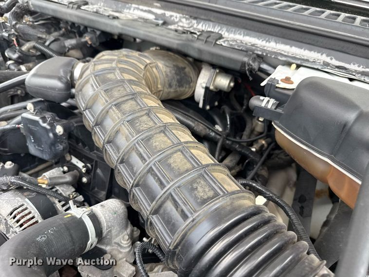 image for item EG5701 2005 Ford F450 Super Duty flatbed truck