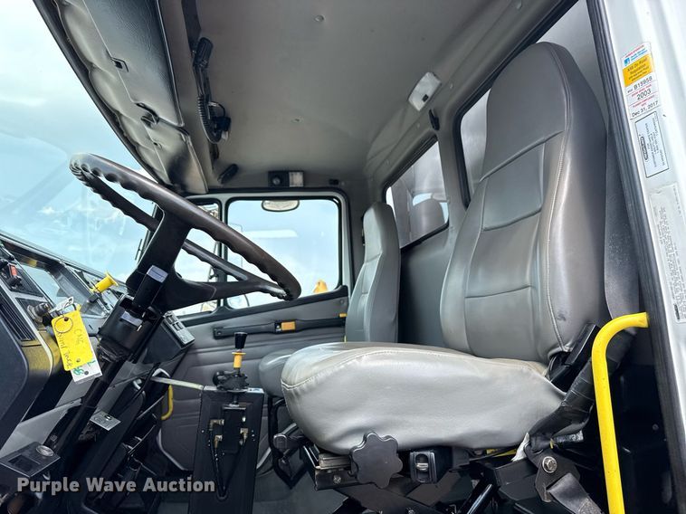 image for item EG5704 2003 Freightliner FL112 dump truck