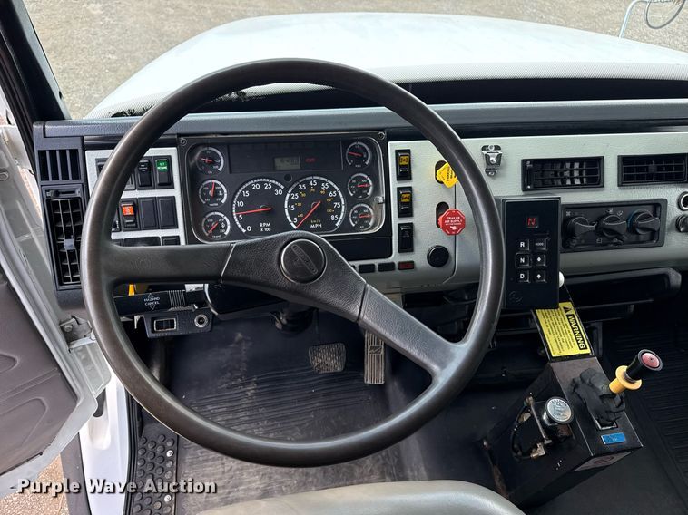 image for item EG5704 2003 Freightliner FL112 dump truck