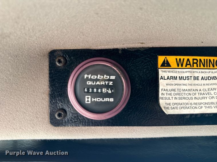 image for item EG5704 2003 Freightliner FL112 dump truck