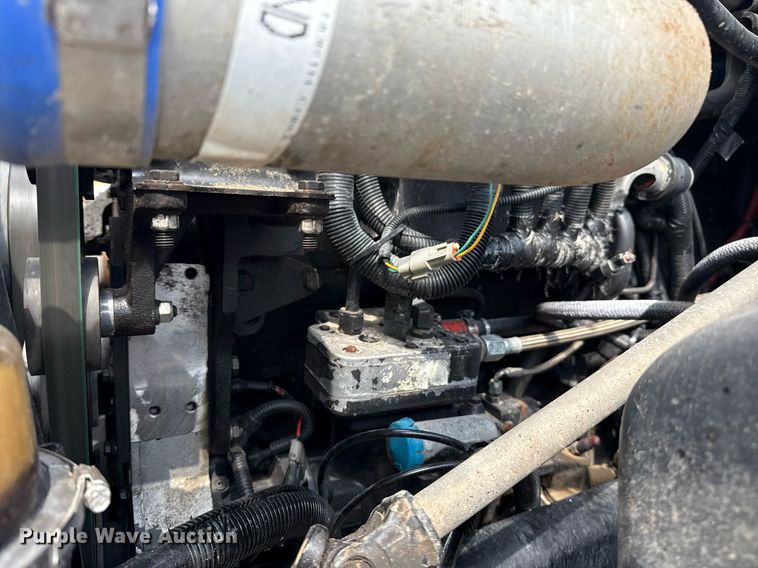 image for item EG5704 2003 Freightliner FL112 dump truck