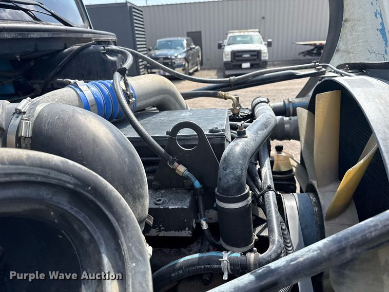 image for item EG5704 2003 Freightliner FL112 dump truck