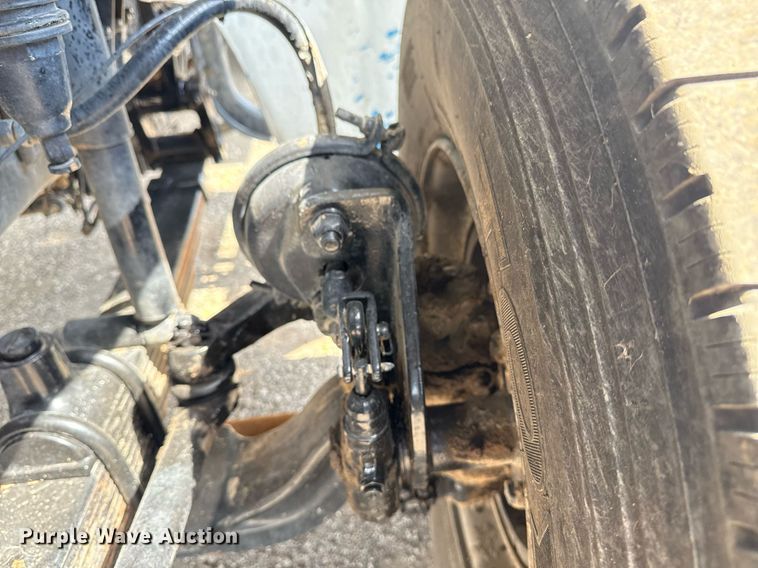 image for item EG5704 2003 Freightliner FL112 dump truck