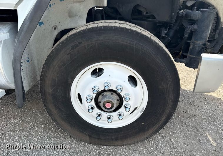 image for item EG5704 2003 Freightliner FL112 dump truck