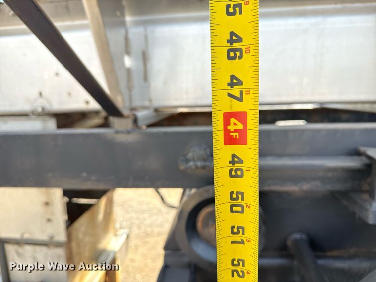 image for item EG5706 2007 International 7500 hook lift truck