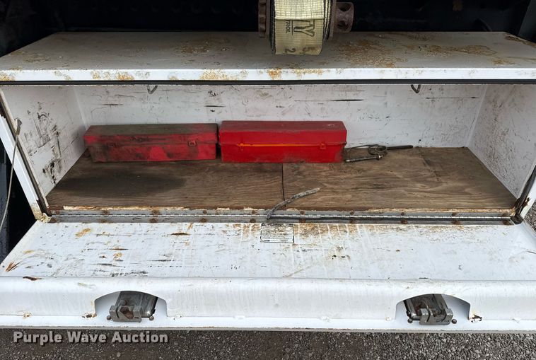 image for item EG5711 2013 Freightliner 114SD crane truck