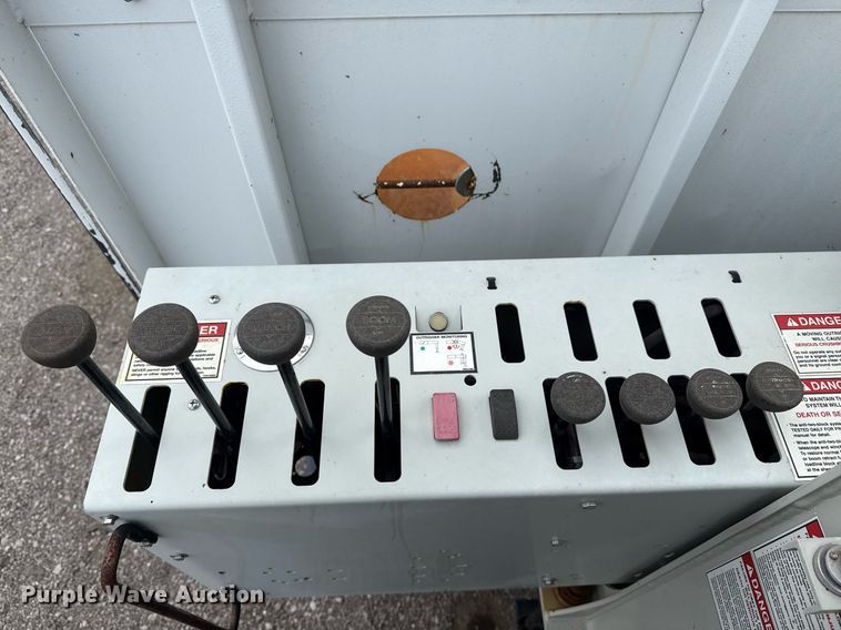 image for item EG5711 2013 Freightliner 114SD crane truck