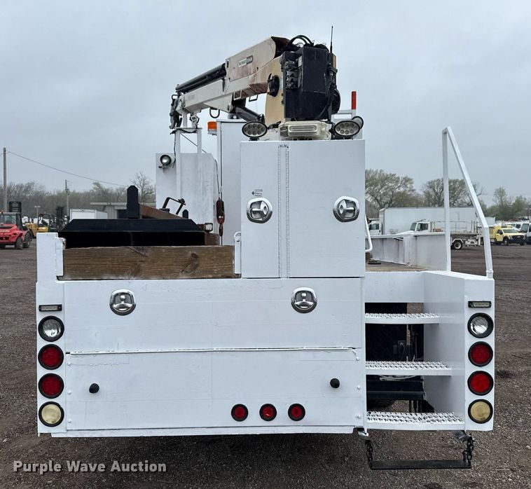 image for item EG5718 2007 Freightliner Business Class M2 utility / service truck