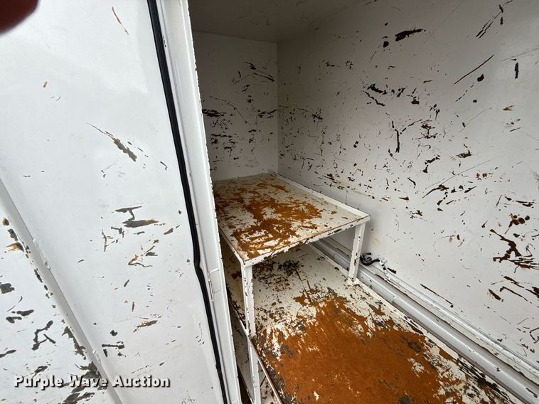 image for item EG5718 2007 Freightliner Business Class M2 utility / service truck