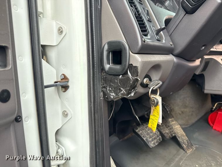 image for item EG5718 2007 Freightliner Business Class M2 utility / service truck