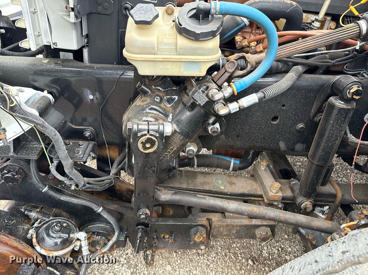 image for item EG5718 2007 Freightliner Business Class M2 utility / service truck