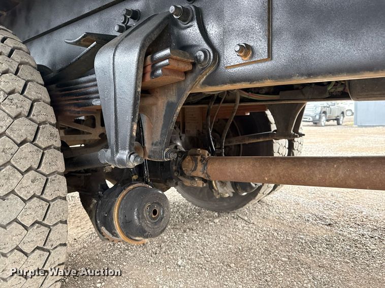 image for item EG5718 2007 Freightliner Business Class M2 utility / service truck