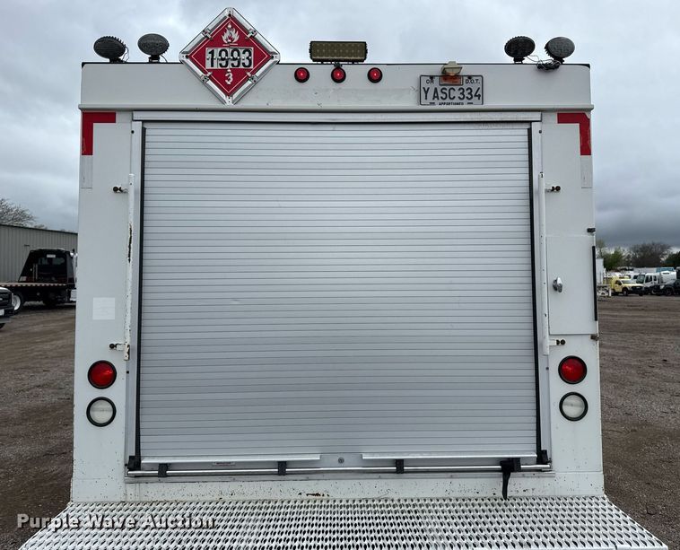 image for item EG5720 2010 International 4300 utility / service truck