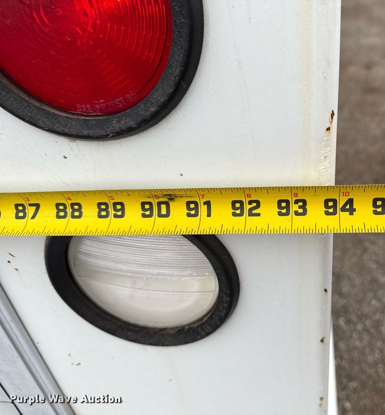 image for item EG5720 2010 International 4300 utility / service truck