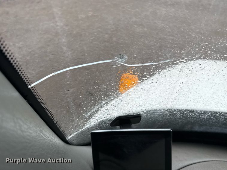 image for item EG5720 2010 International 4300 utility / service truck